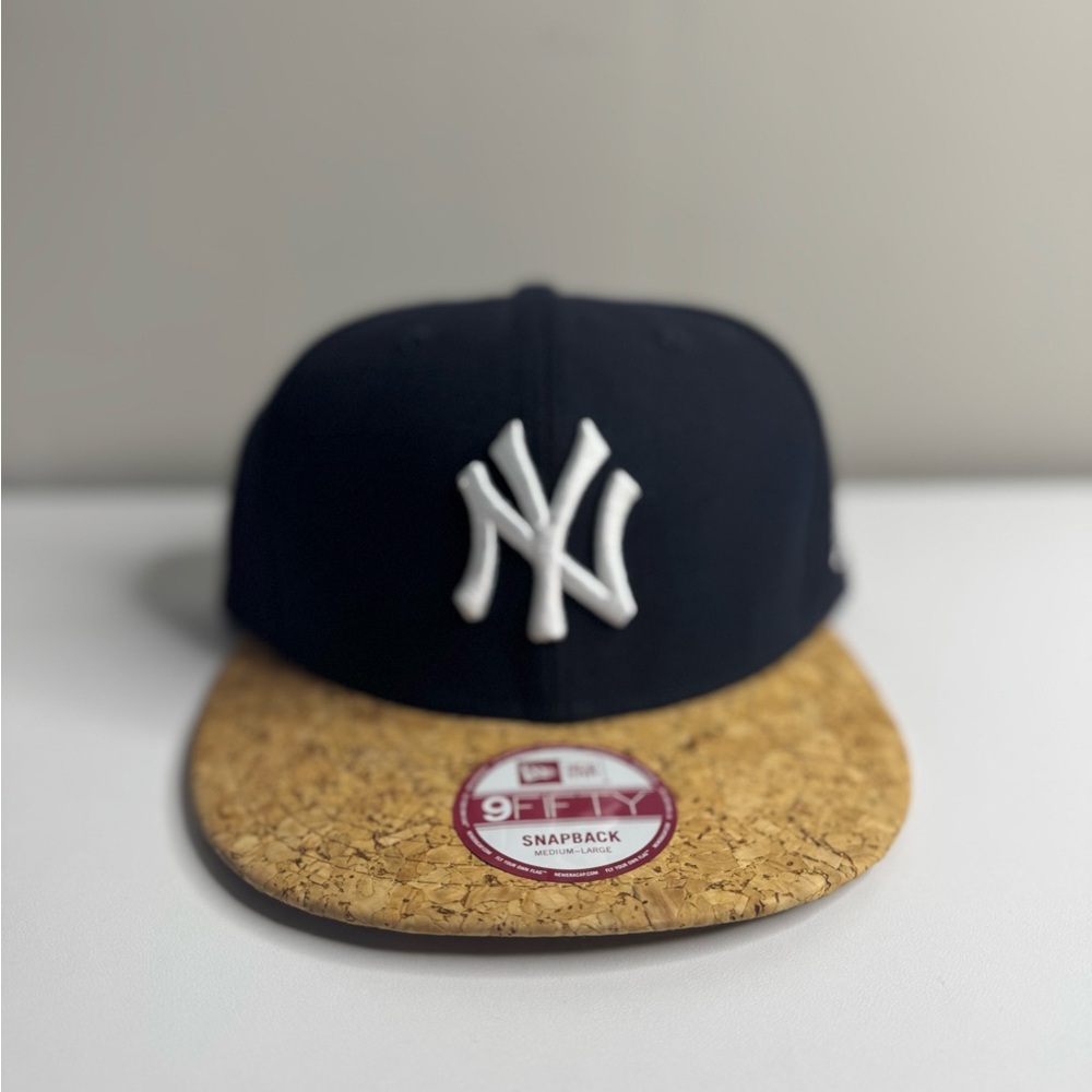 New York Yankees 9FIFTY Snapback Hat - Cork Brim Edition